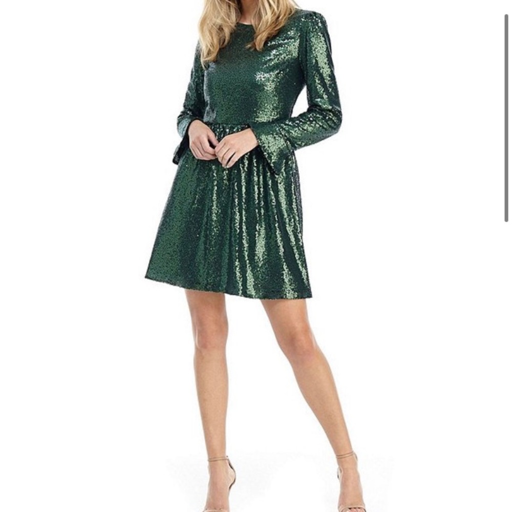 Gal Meets Glam Sequin Dress